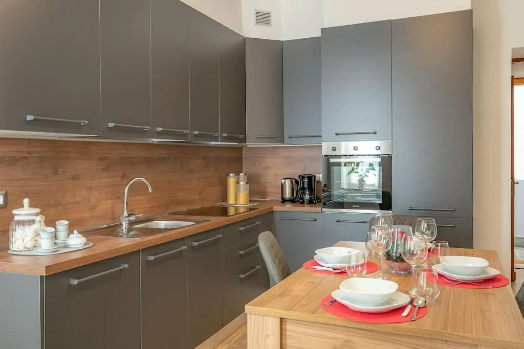 La Serena Large Apartment With Wifi, A/C, Private Parking Acquaseria