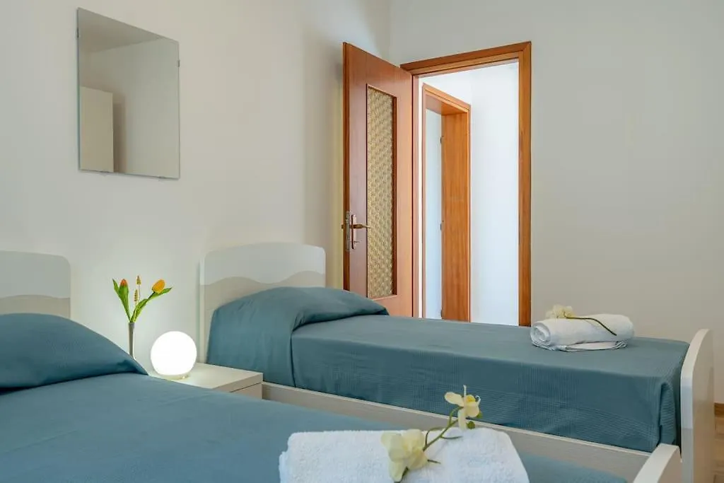 La Serena Large Apartment With Wifi, A/C, Private Parking Acquaseria